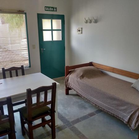 Departamentos Puerto Madrynアパートメント エクステリア 写真