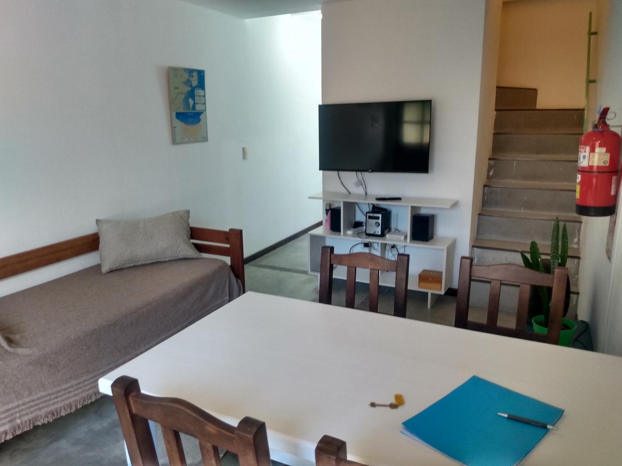 Departamentos Puerto Madrynアパートメント エクステリア 写真