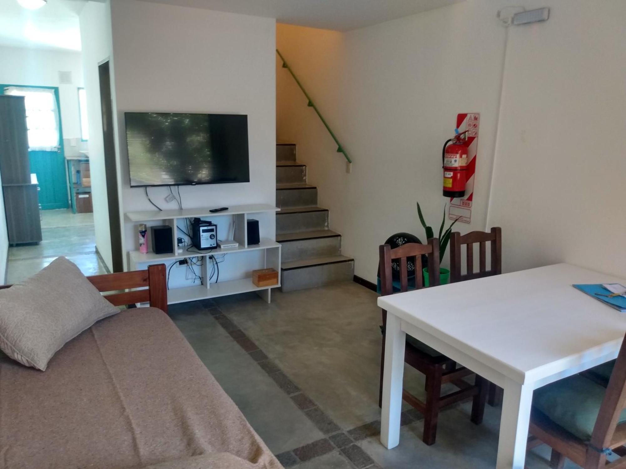 Departamentos Puerto Madrynアパートメント エクステリア 写真
