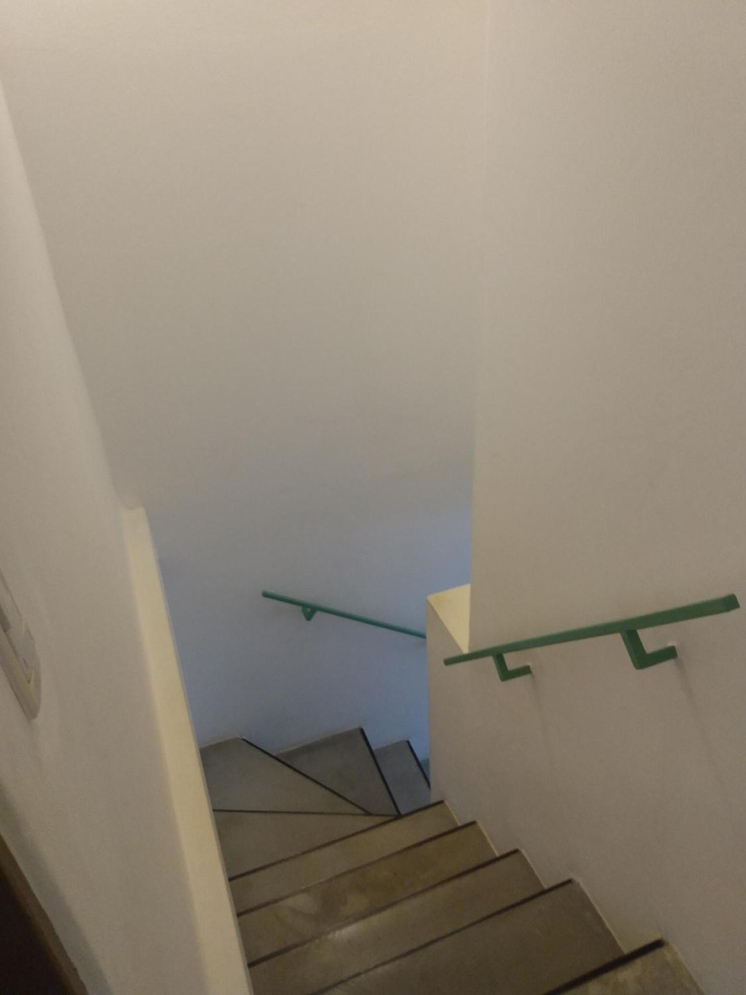 Departamentos Puerto Madrynアパートメント エクステリア 写真